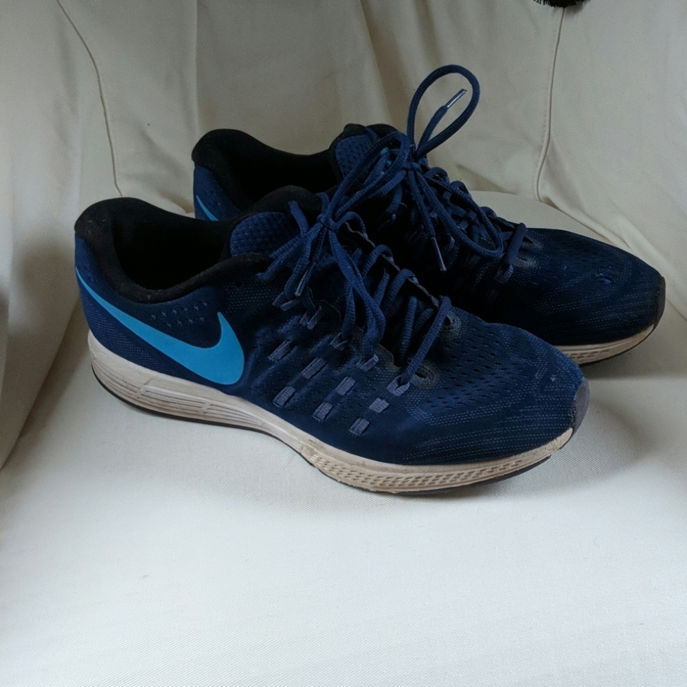 Nike Vomero 11